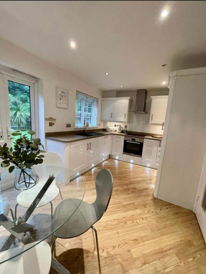 Modern + Secluded 3 Bed, 10 Mins Into City Centre Spixworth Exterior foto