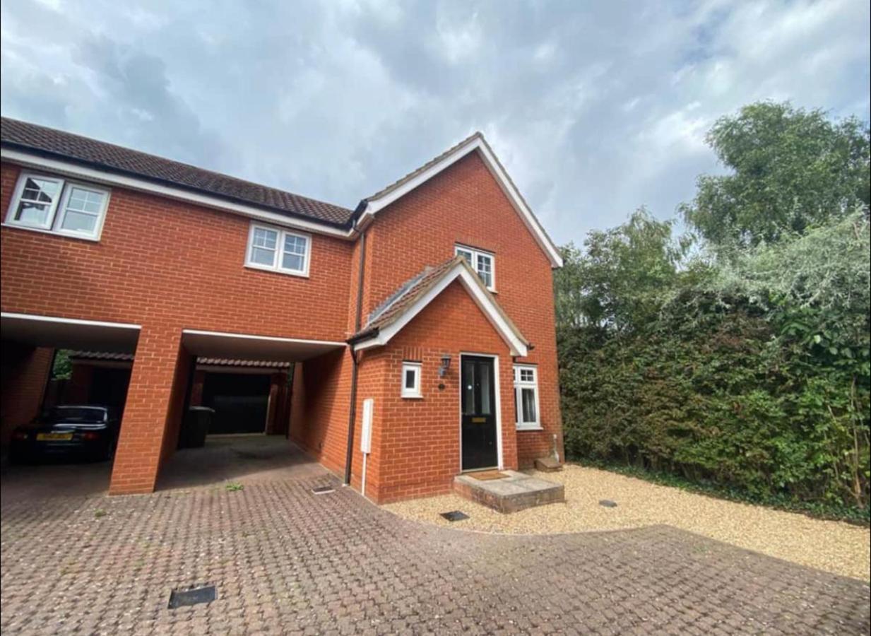 Modern + Secluded 3 Bed, 10 Mins Into City Centre Spixworth Exterior foto